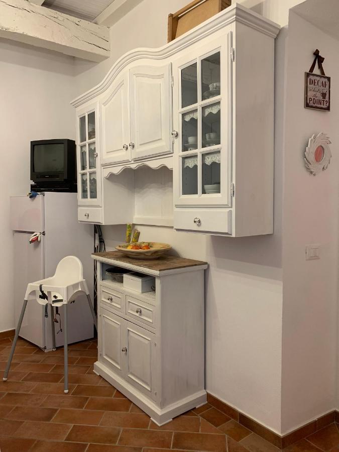 La Casa Dei Ricordi Lägenhet Collesalvetti Exteriör bild