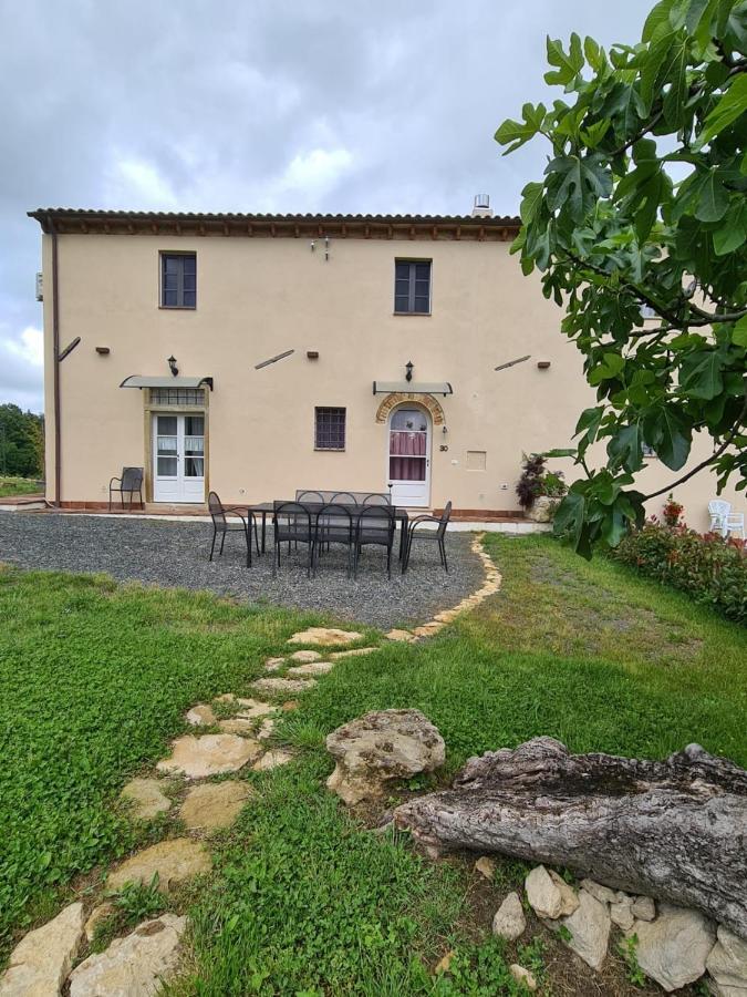La Casa Dei Ricordi Lägenhet Collesalvetti Exteriör bild