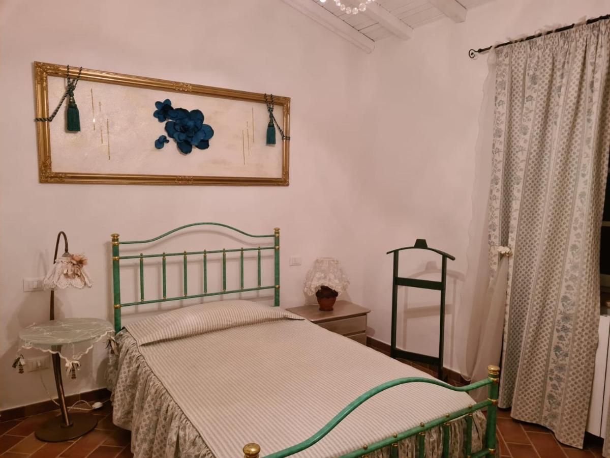 La Casa Dei Ricordi Lägenhet Collesalvetti Exteriör bild